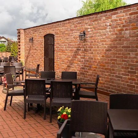 Hotel Przedzamcze 3*