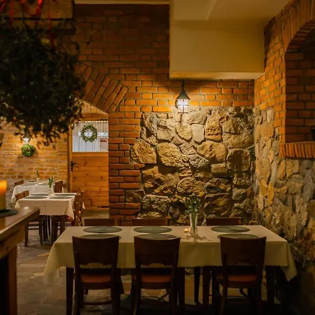 Przedzamcze Hotel 3*