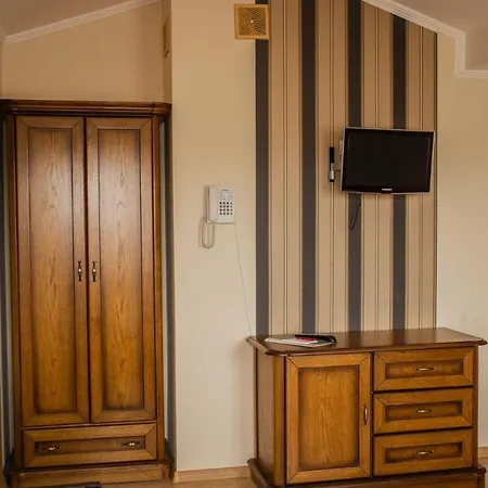 Przedzamcze 3* ג'יאלדובו