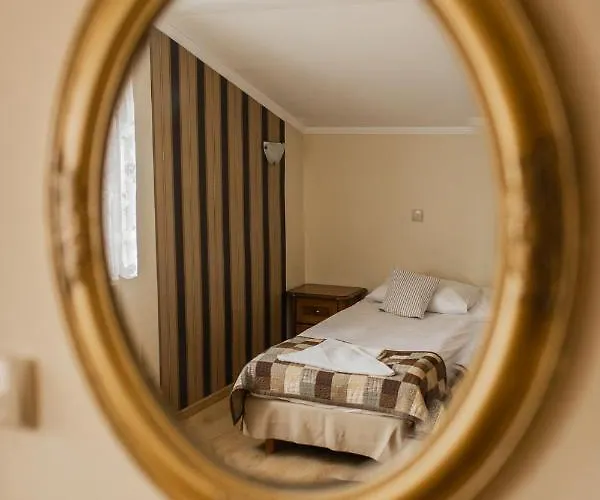 Przedzamcze Hotel 3*